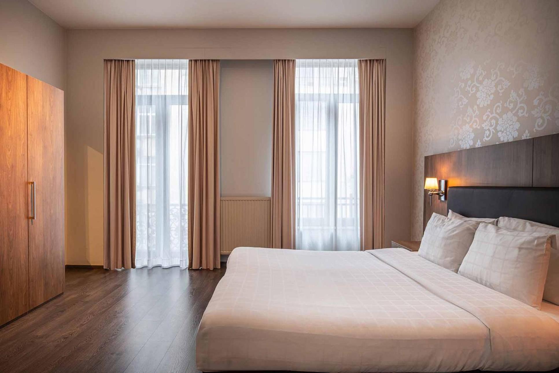 Thon Residence Florence Aparthotel Брюссель Экстерьер фото