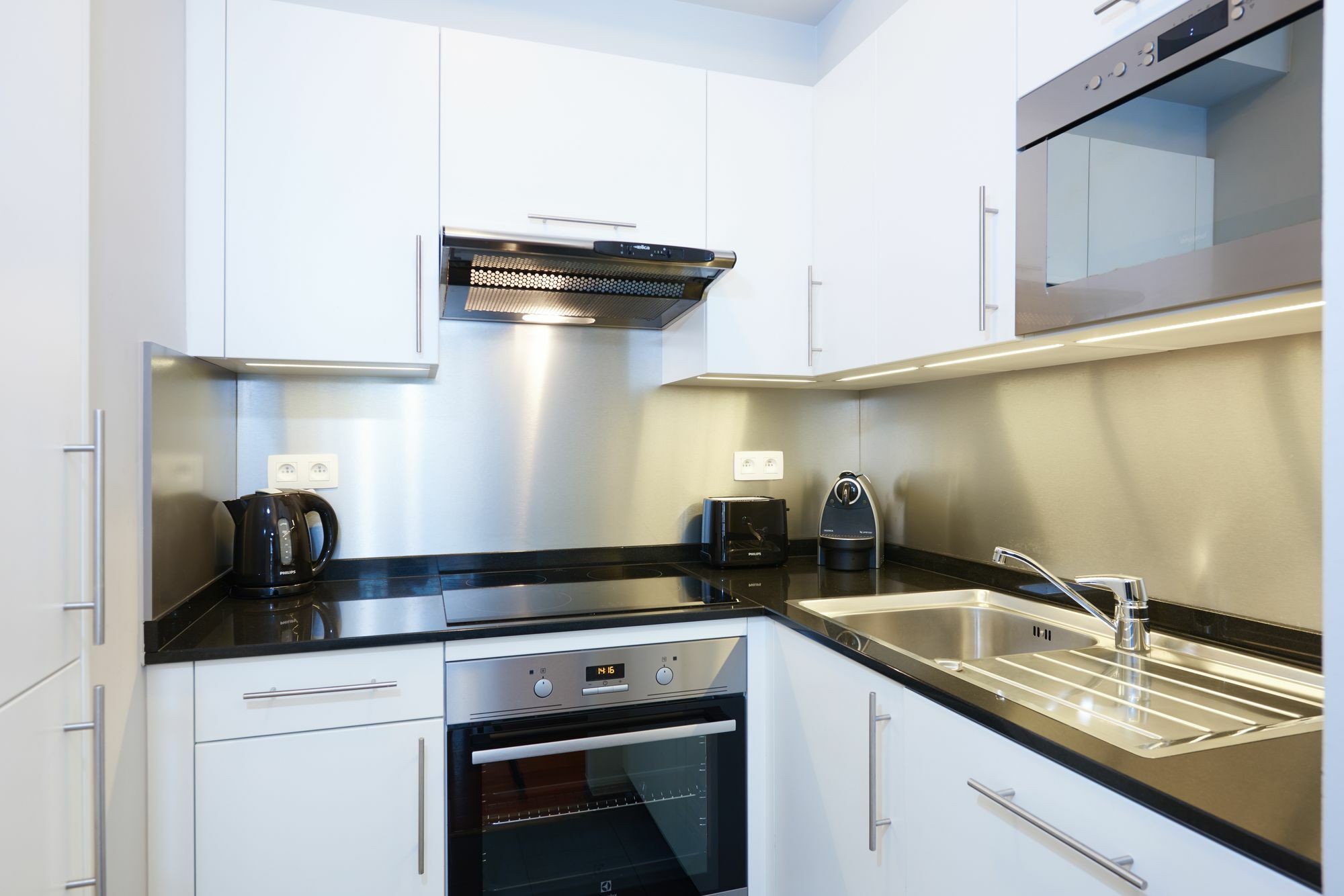 Thon Residence Florence Aparthotel Брюссель Экстерьер фото